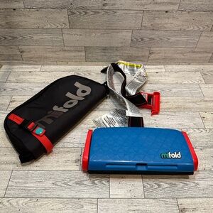 Mifold Travel Booster Seat With Carrying Case